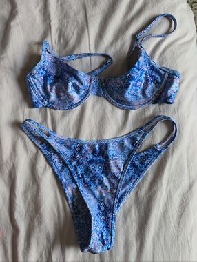 Kulani Kinis Bikini